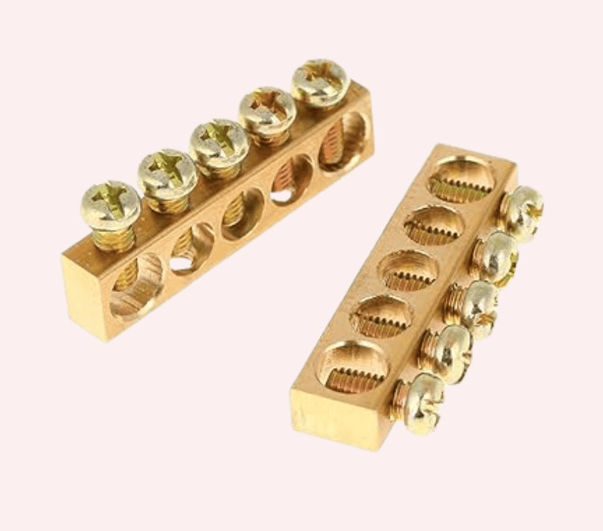 High Conductivity Brass Screw Terminal Block for Electrical Wiring and Earthing, Durable Corrosion-Resistant Metal Connector for Industrial and Panel Mounting Applications